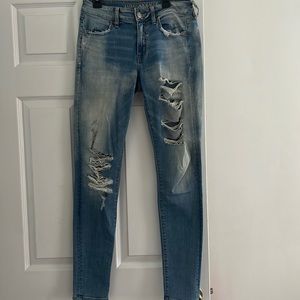 American Eagle Outfitters Light Wash Super Stretch Jeans